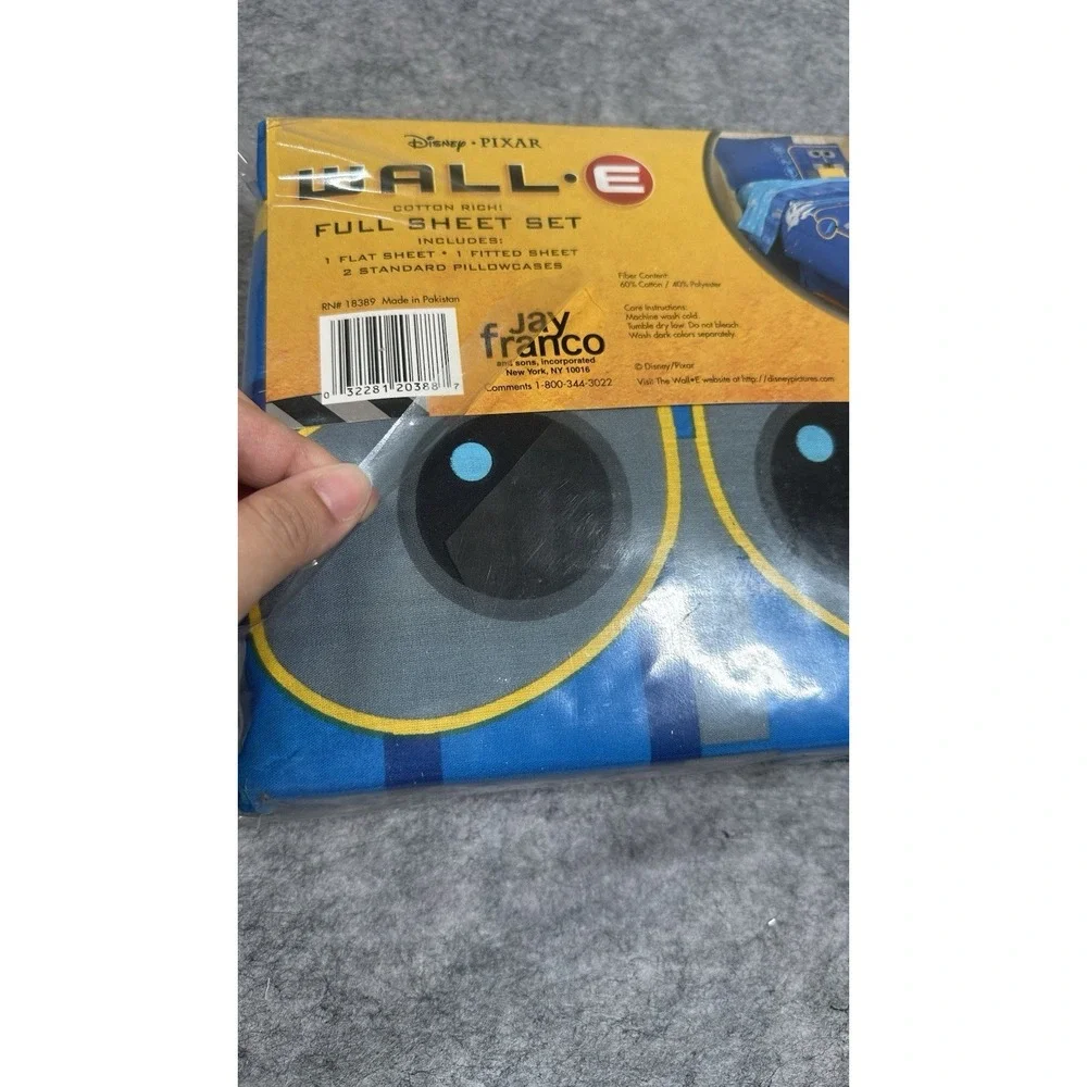 Vintage Disney Pixar Wall-E And Eva Full Sheet Set